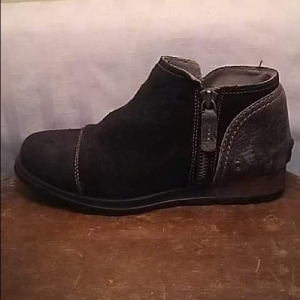 Sorel ankle boots